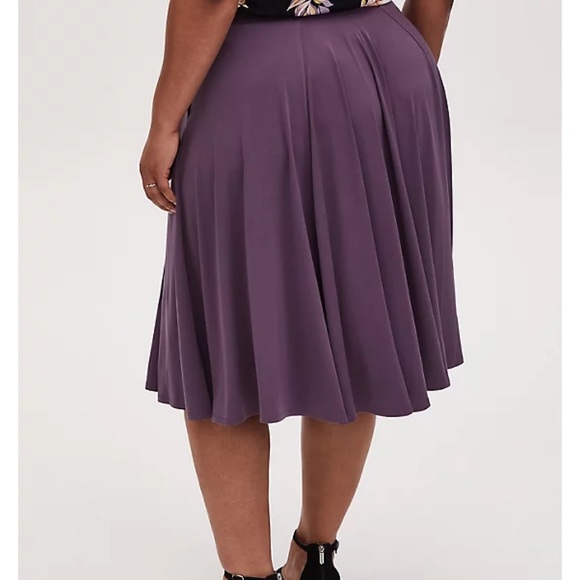 COPY - NWT! Torrid POCKETS Skirt Vintage Purple Studio Knit - Picture 3 of 6